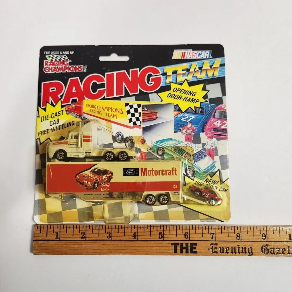 Vtg 1992 Racing Team Transporter #15 Geoff Bodine With Mini Stock Car #15